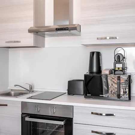 Renovated Cozy In - 2 Persons * Канны