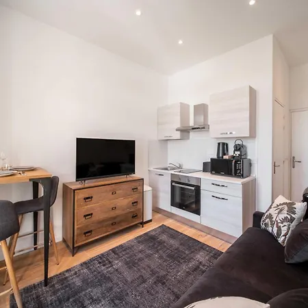 Renovated Cozy In - 2 Persons