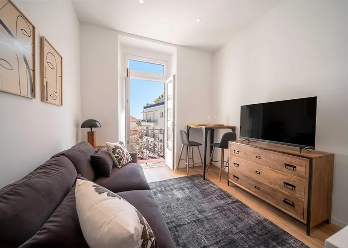 Renovated Cozy In - 2 Persons *